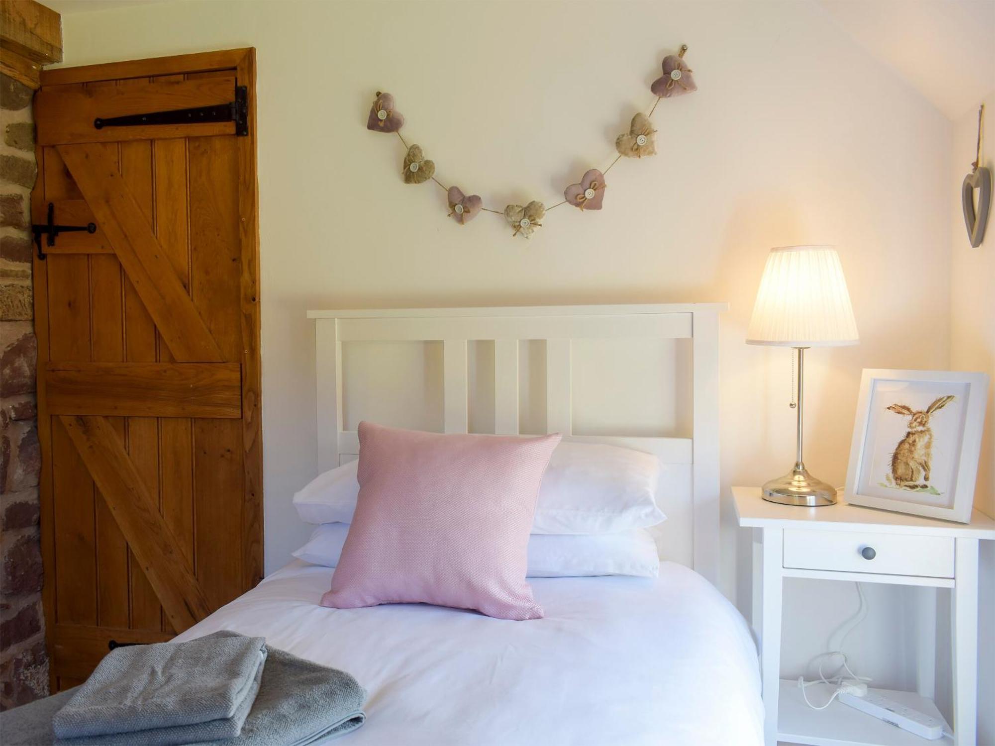 Twin Oaks Villa Crudgington Bagian luar foto